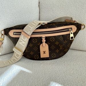❌SOLD❌LV High Rise Bumbag Full Set